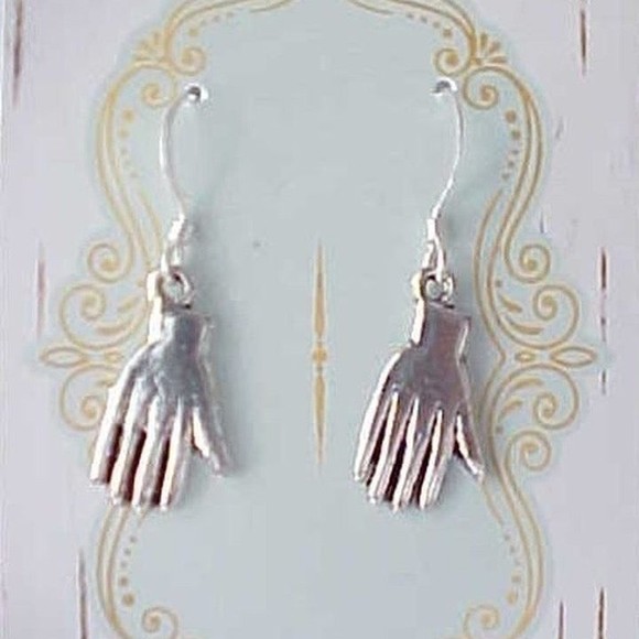 Picasso Gift to Frida Kahlo 3D Human Hand Earrings Day of the Dead Mexico - Picture 2 of 3